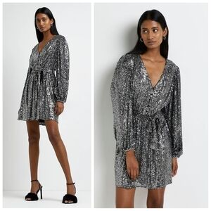 River Island Sequin Silver Long Sleeve Dress